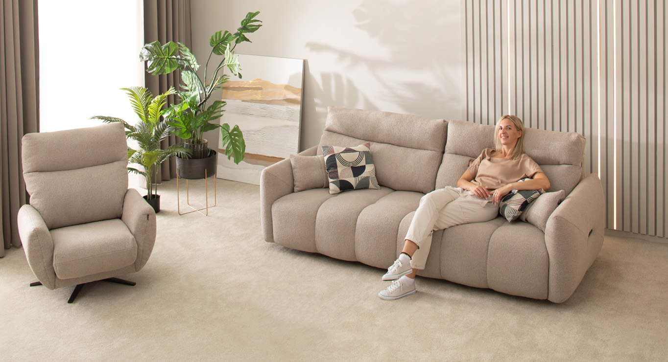 AMBER sofa 2420x1100 3