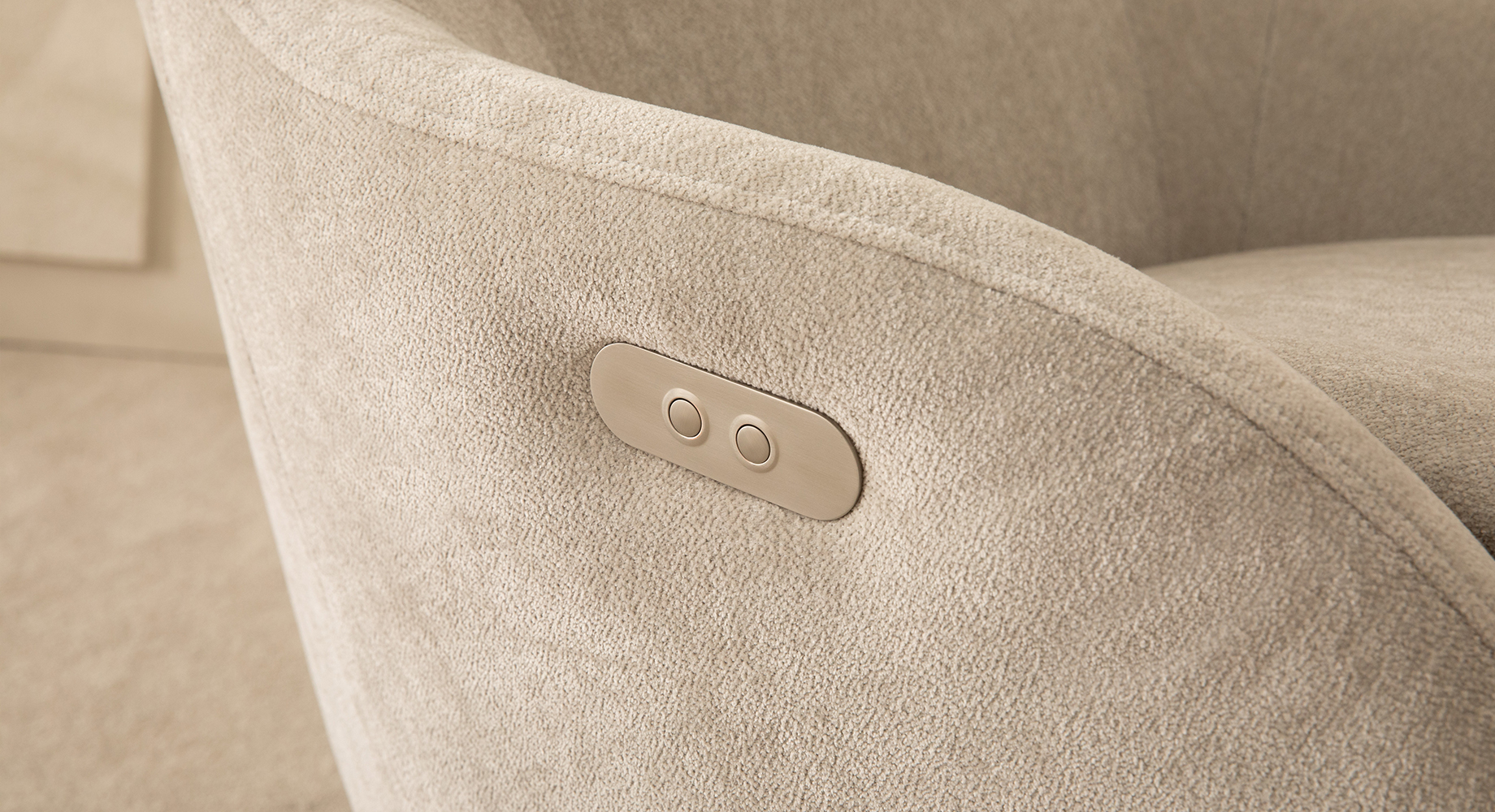 BRUSSEL fotelis su reglaineriu 4