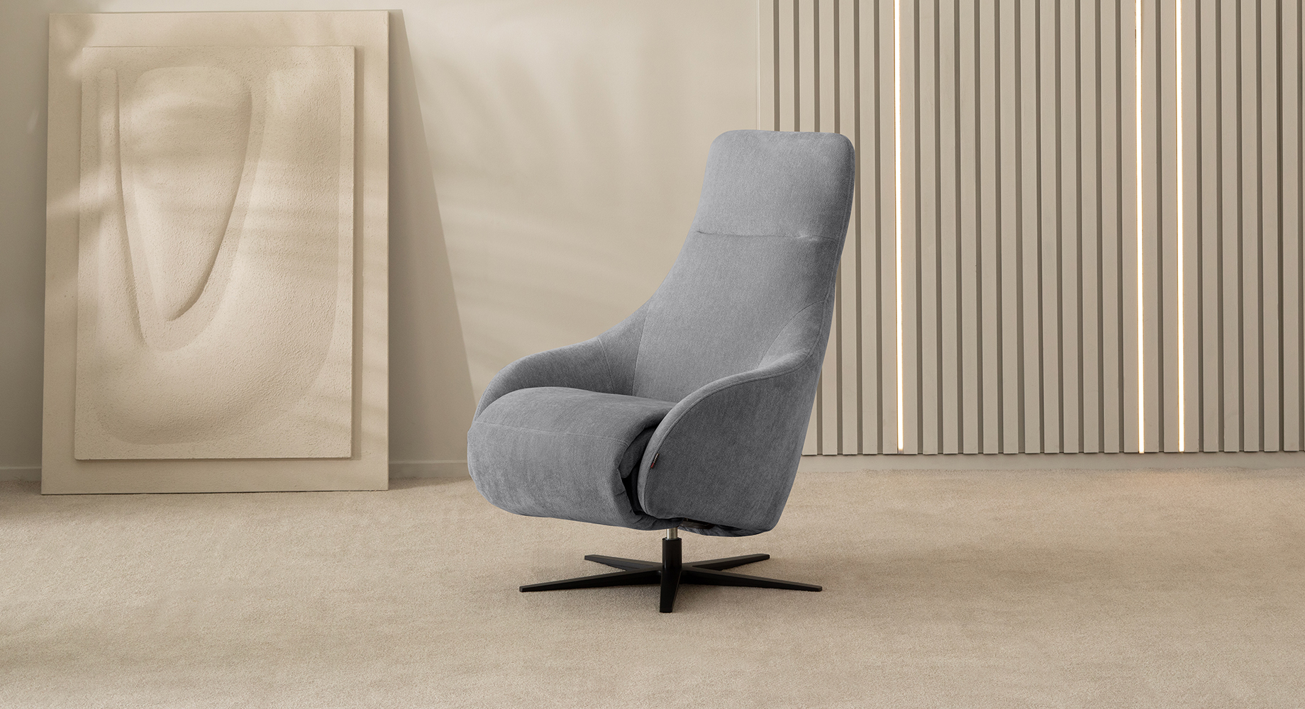 BRUSSEL fotelis su reglaineriu 2