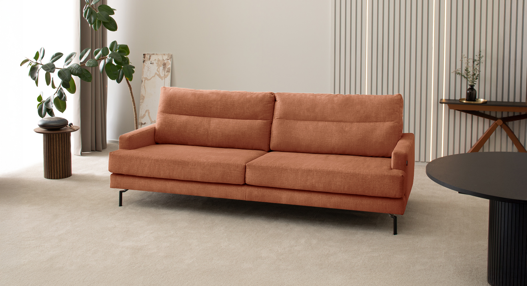 FRIDAY sofa 2460x1070 2