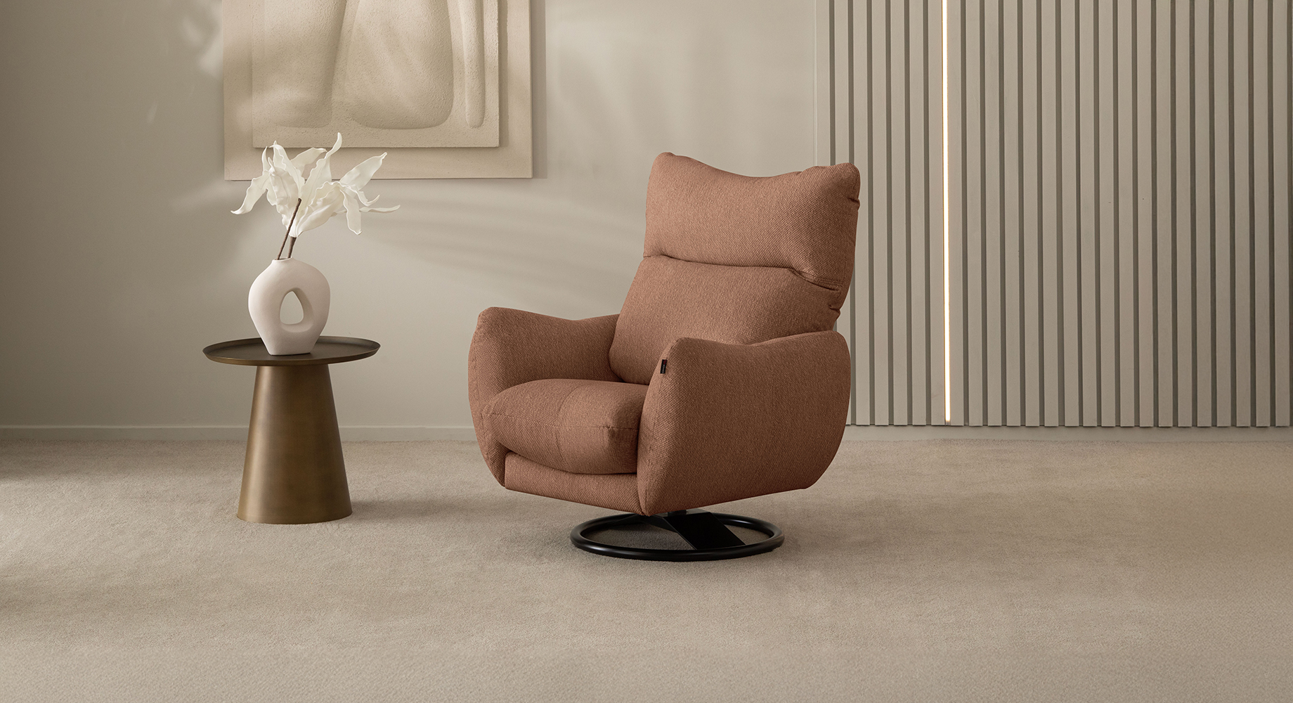 GRETA fotelis su reglaineriu 2