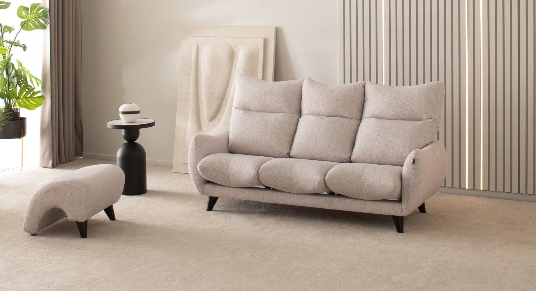 GRETA sofa 1920x900 2