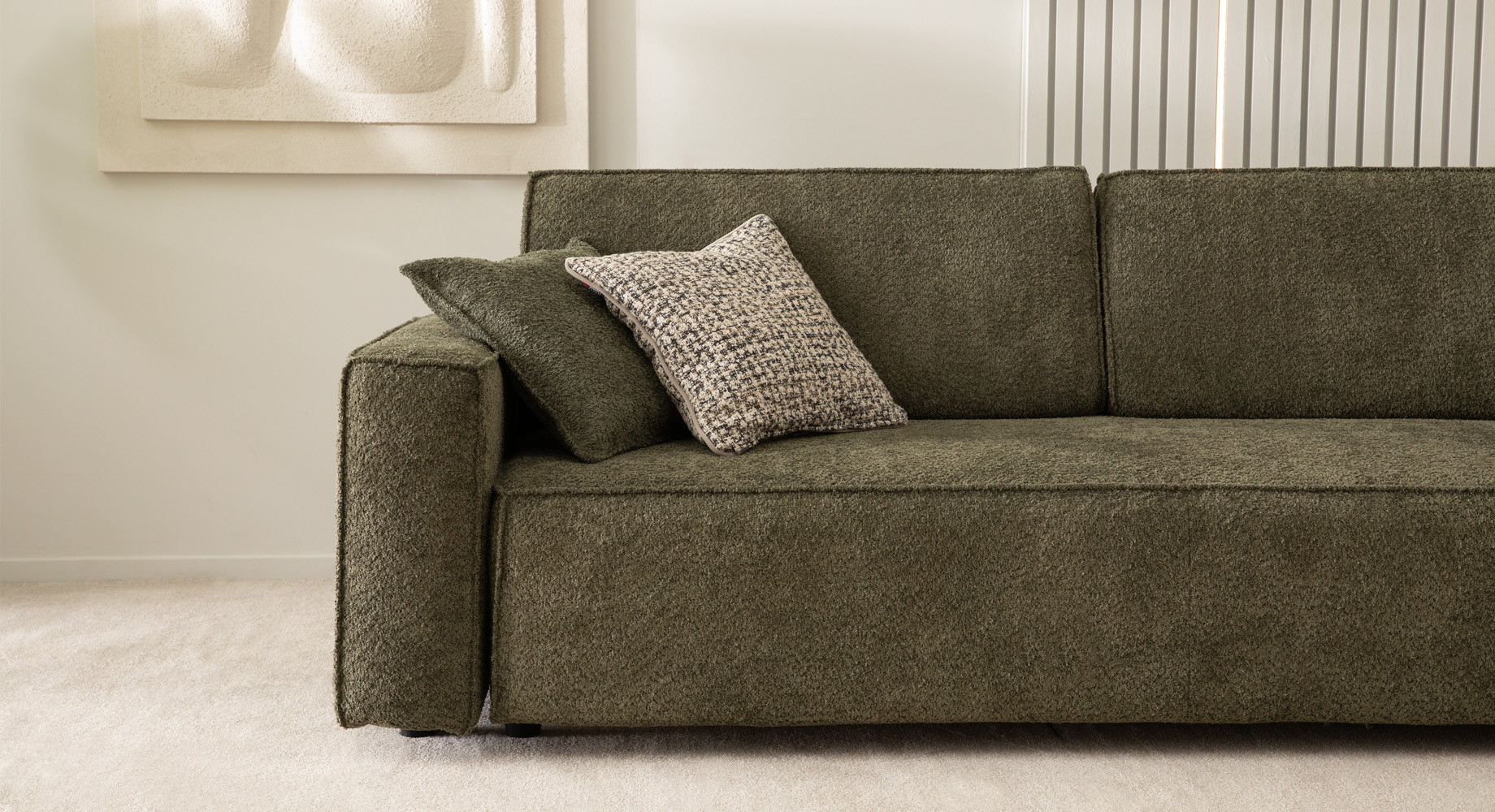 HIPER sofa 2460x1010 5