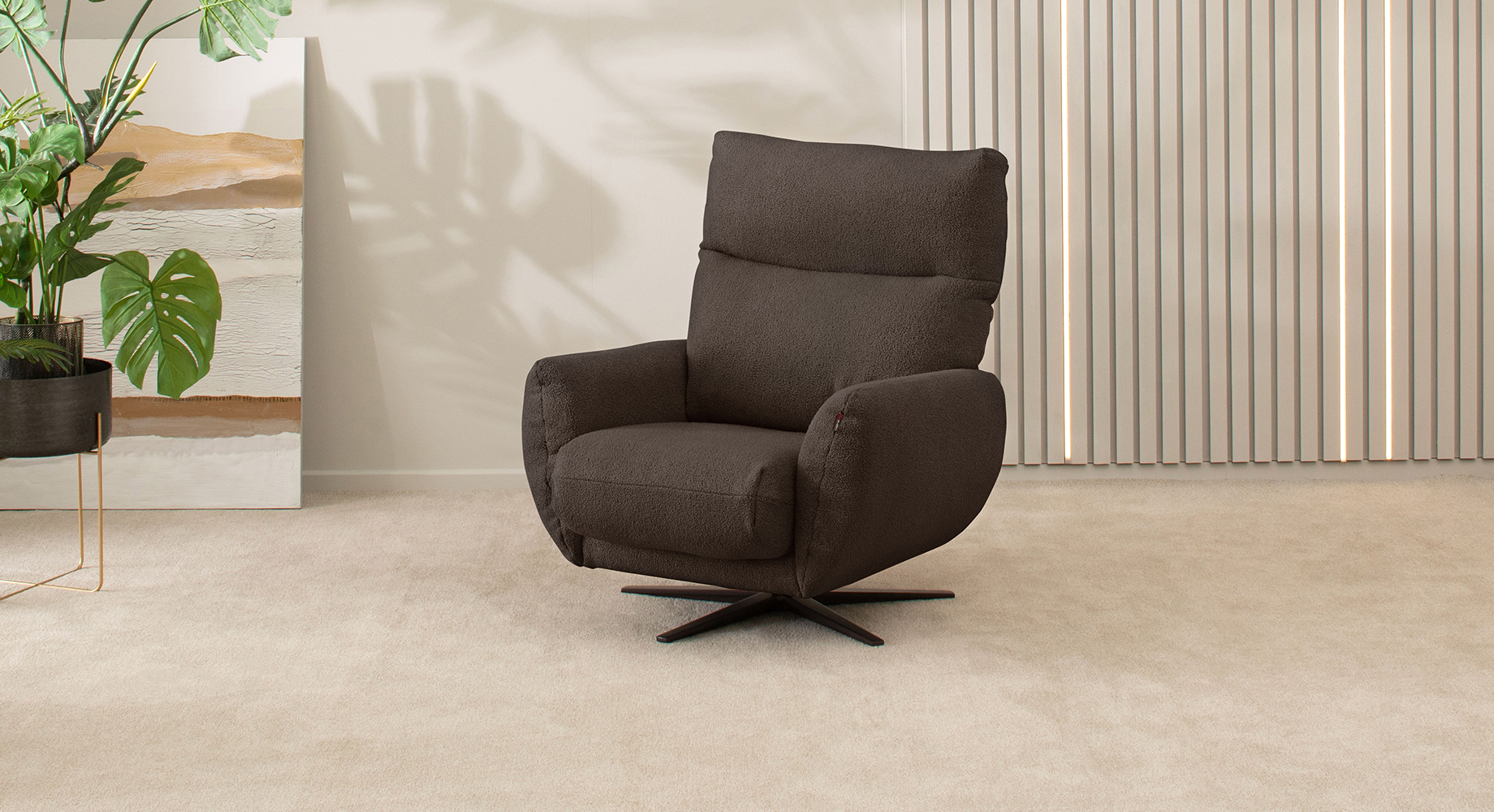 KORAL fotelis su reglaineriu 2