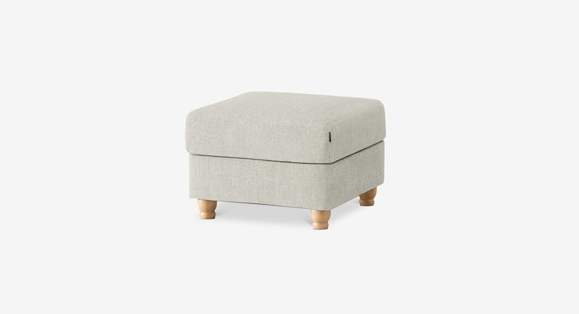 LUKA pufas 640x640 2