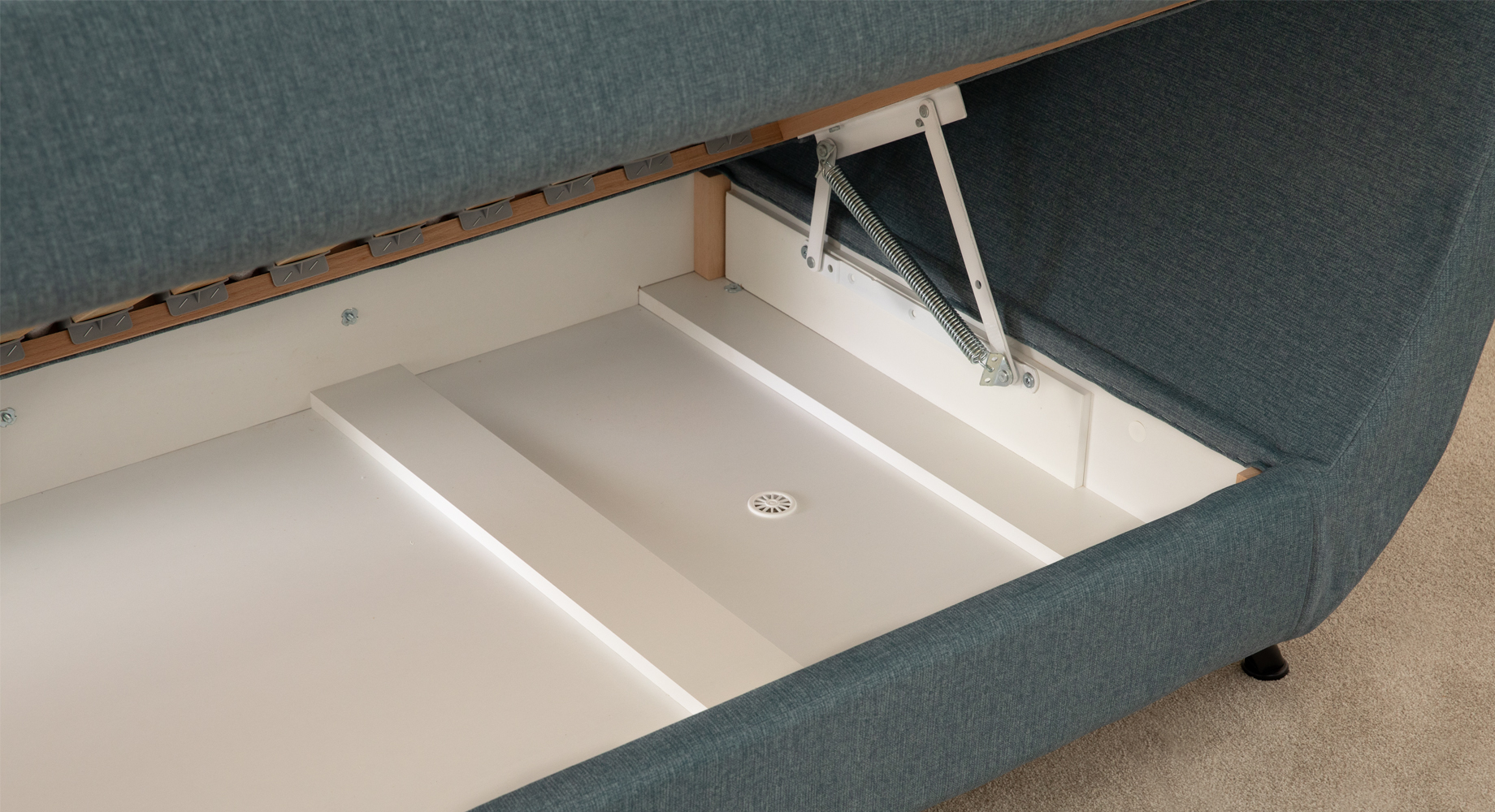 MANGO kušetė 2100x900 3