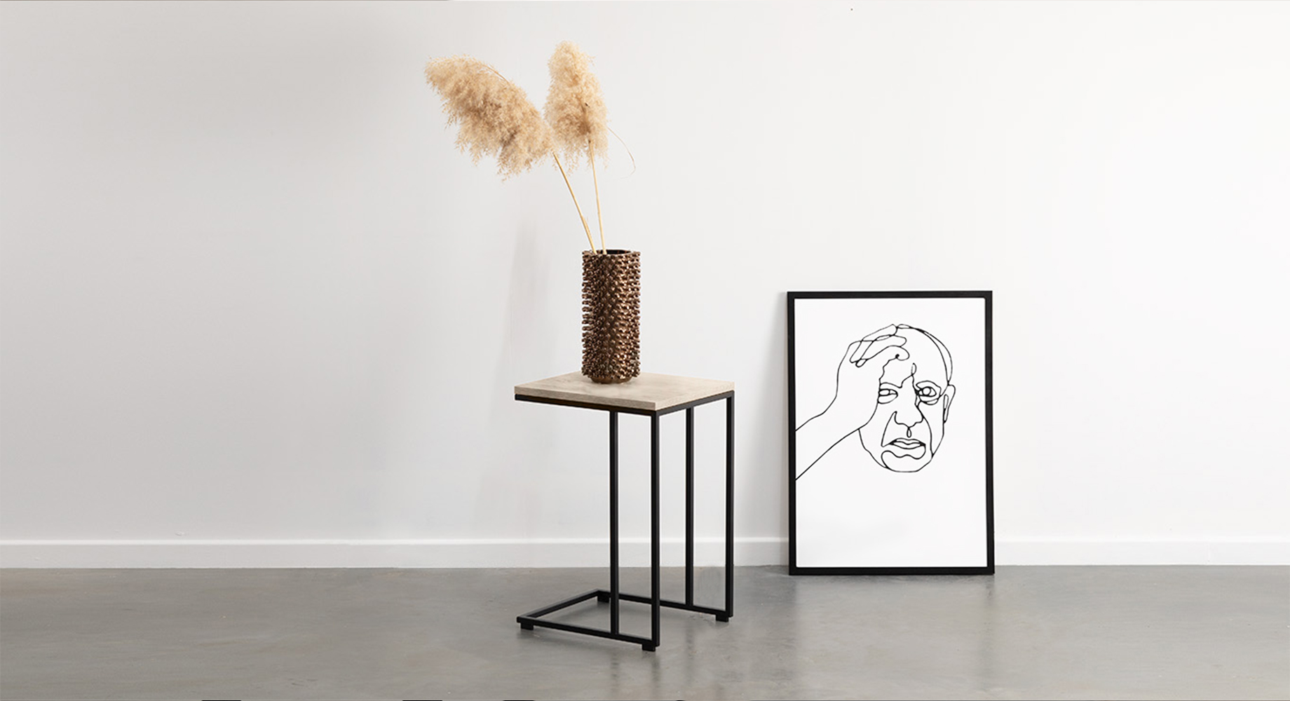 DOMINO staliukas 400x330 2