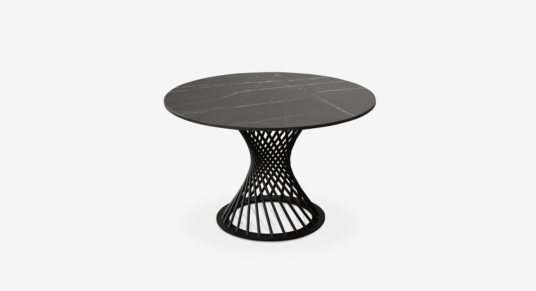 FELICIA staliukas D800 1