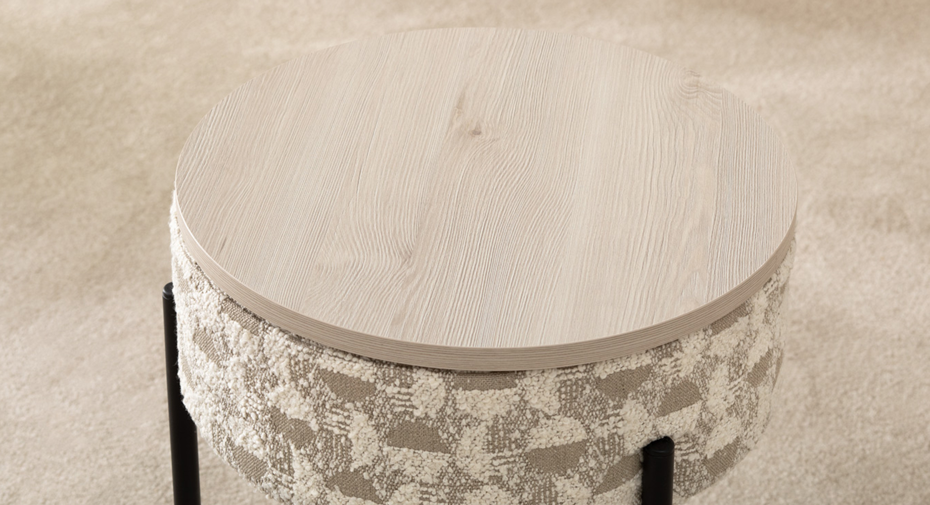 GRAND staliukas D440 3