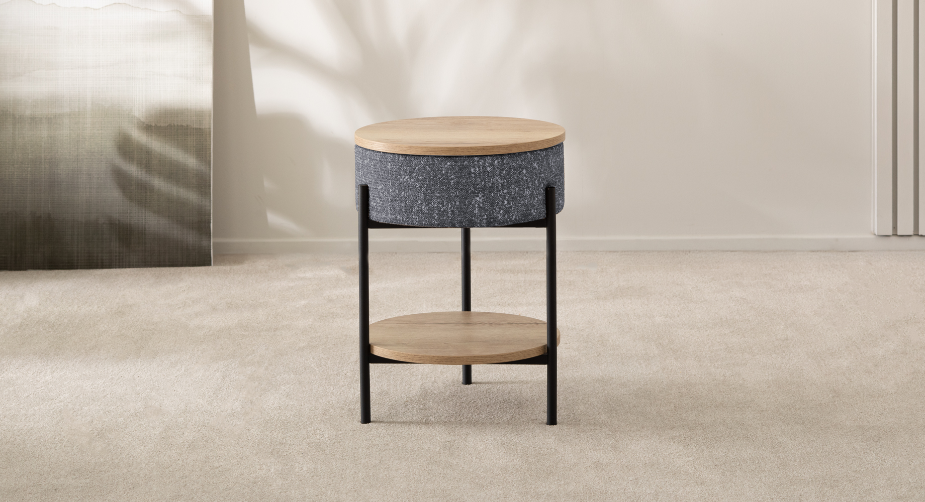 GRAND staliukas D440 2