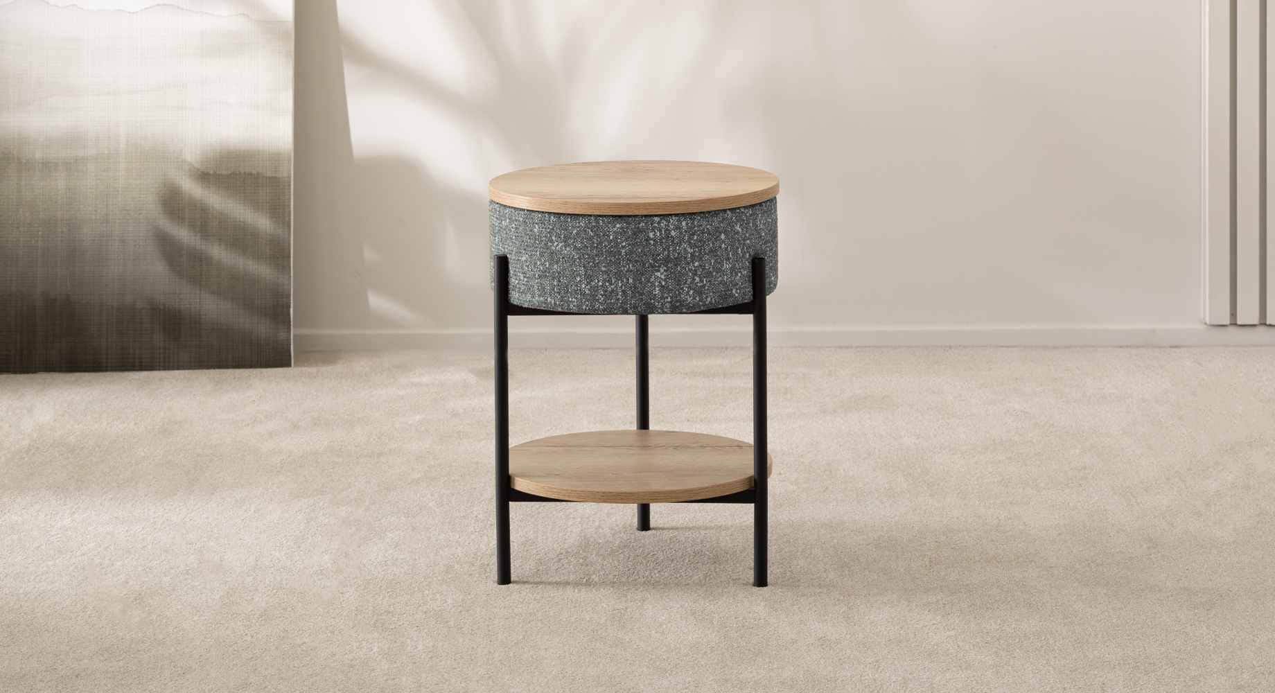 GRAND staliukas D440 2