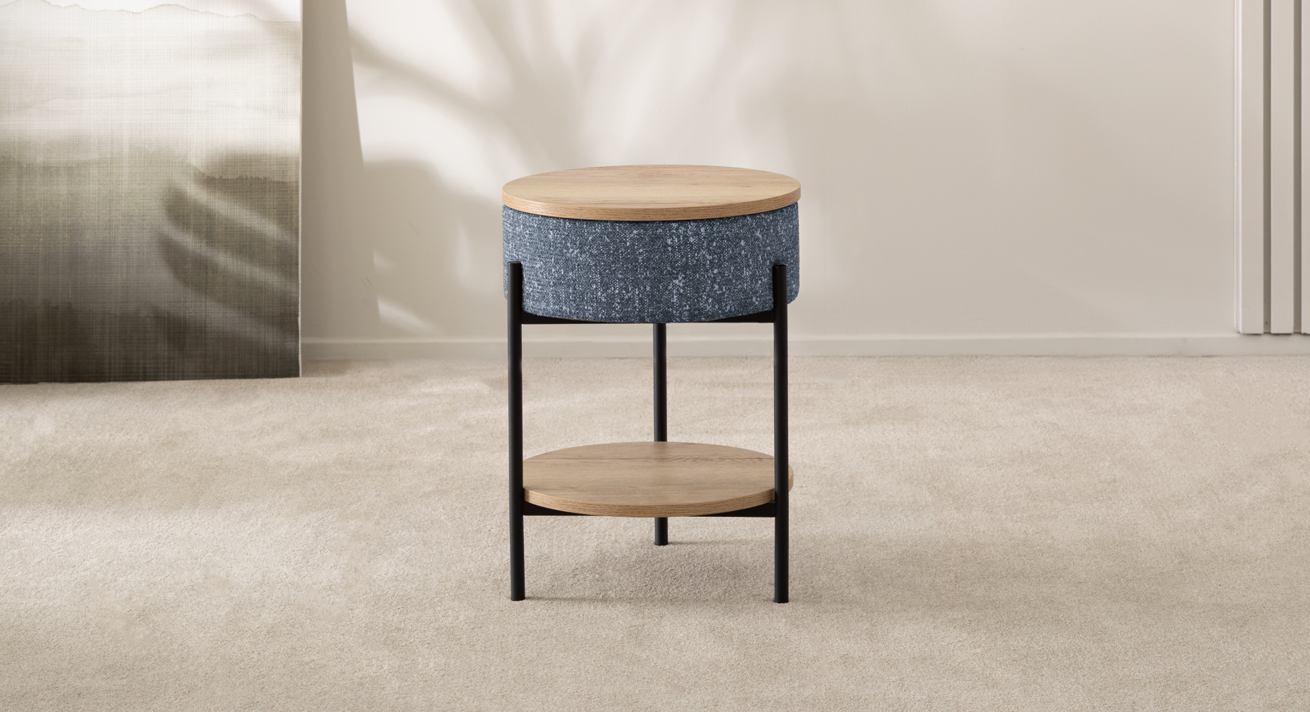 GRAND staliukas D440 2