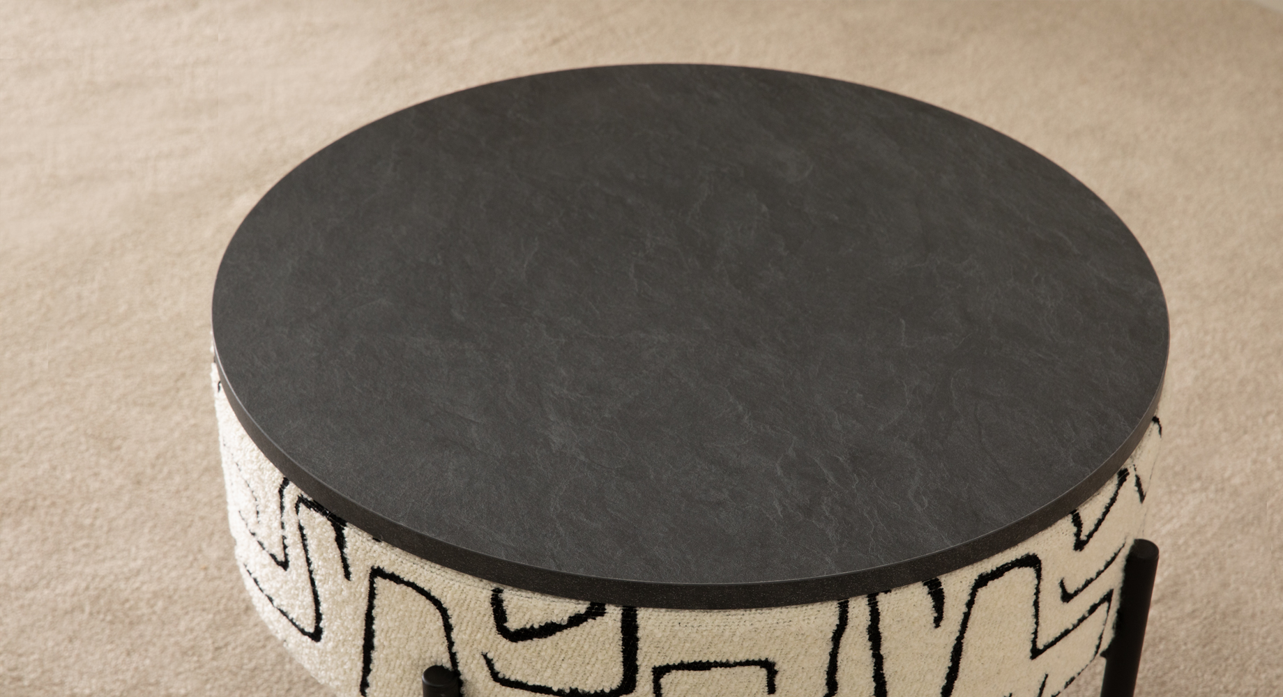 VILNIUS staliukas D600 4