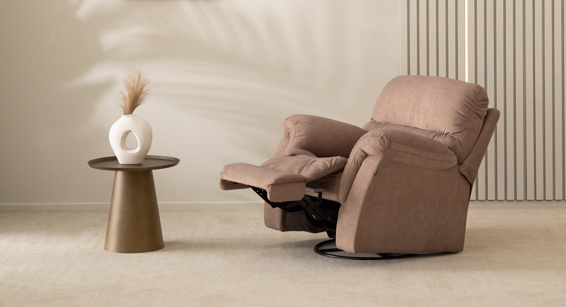 VENERA fotelis su reglaineriu 5