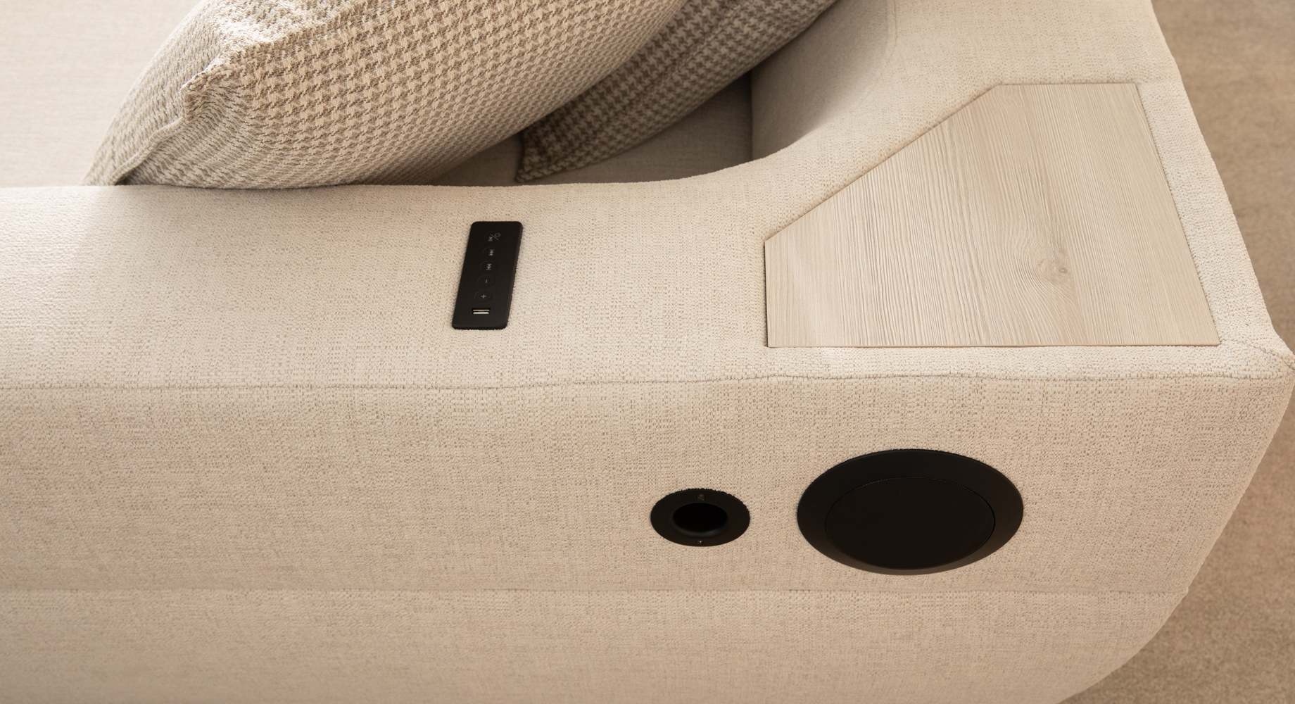 VYTIS MEGA minkštas kampas 3820x2340 3