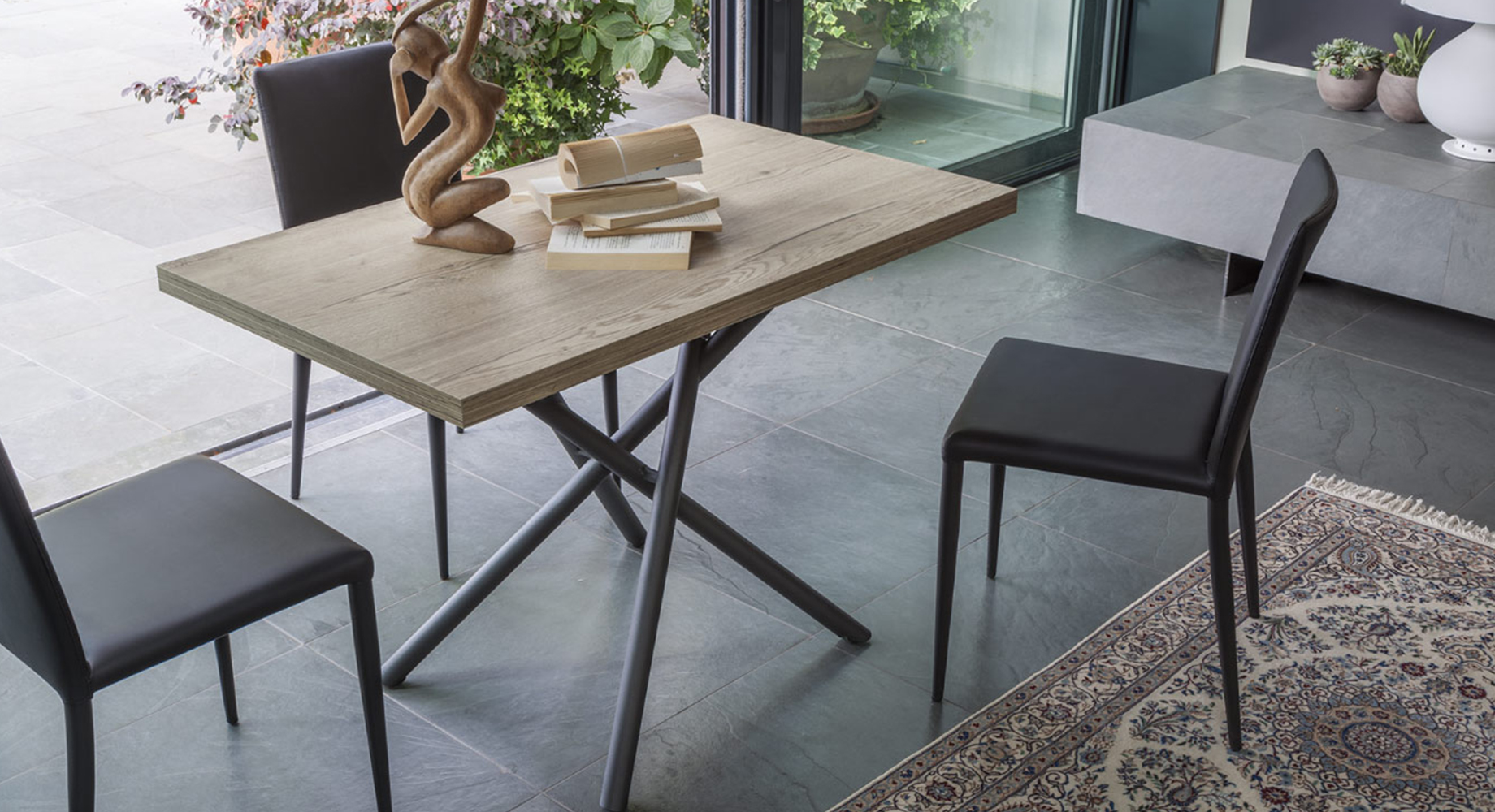 LOTUS stalas transformuojamas 680x1100 3