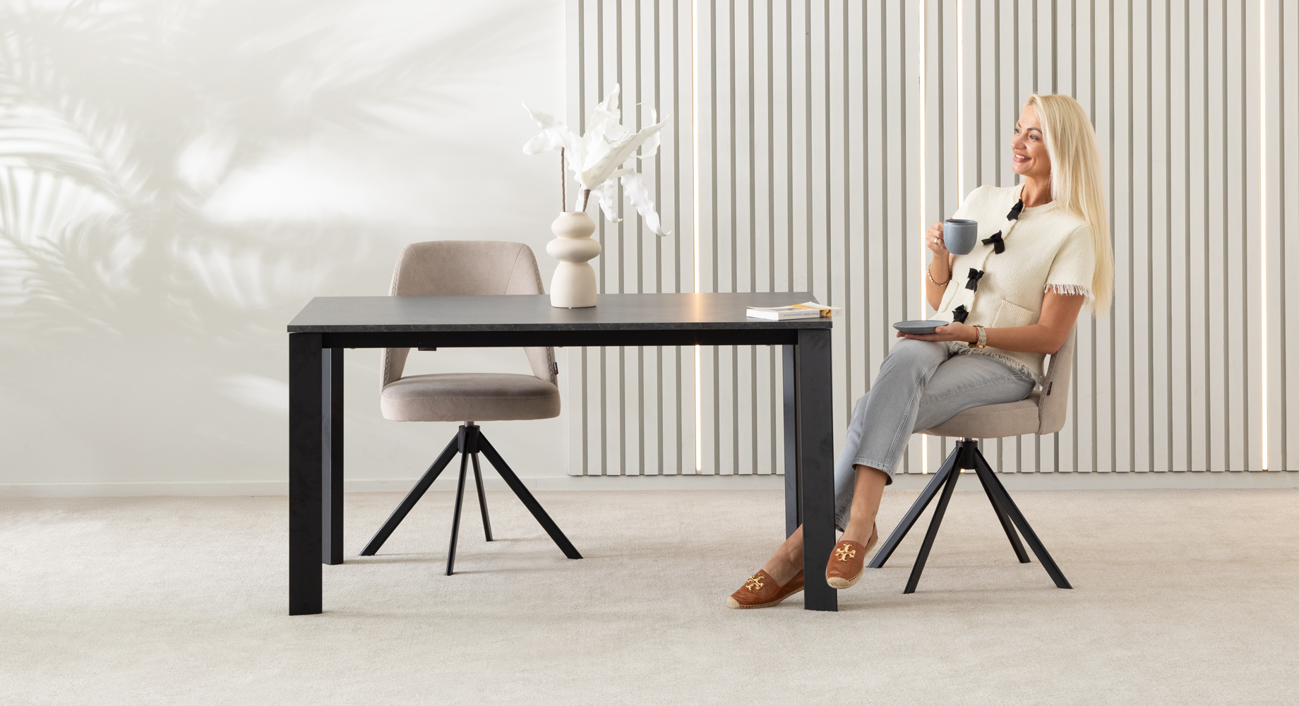 TEOREMA valgomojo stalas išskleidžiamas 900x1400 3