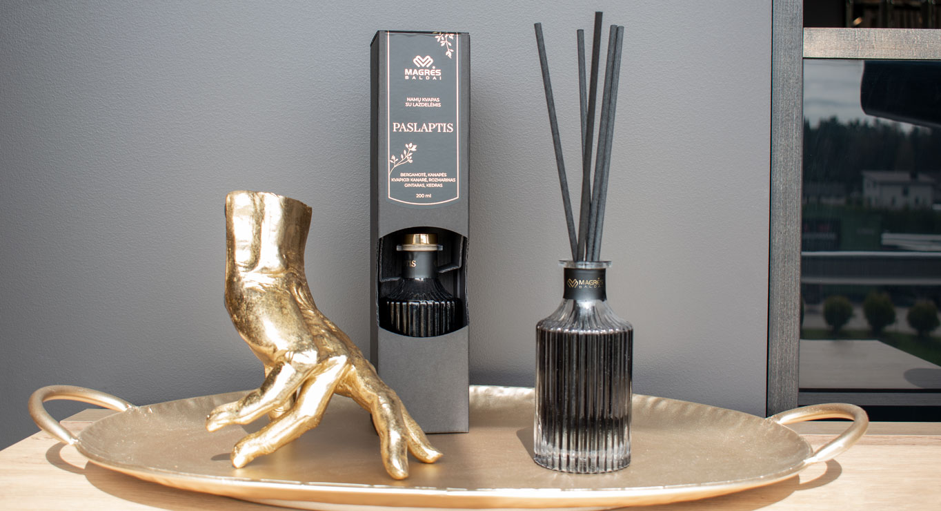 PASLAPTIS namų kvapas su lazdelėmis 200ml 2