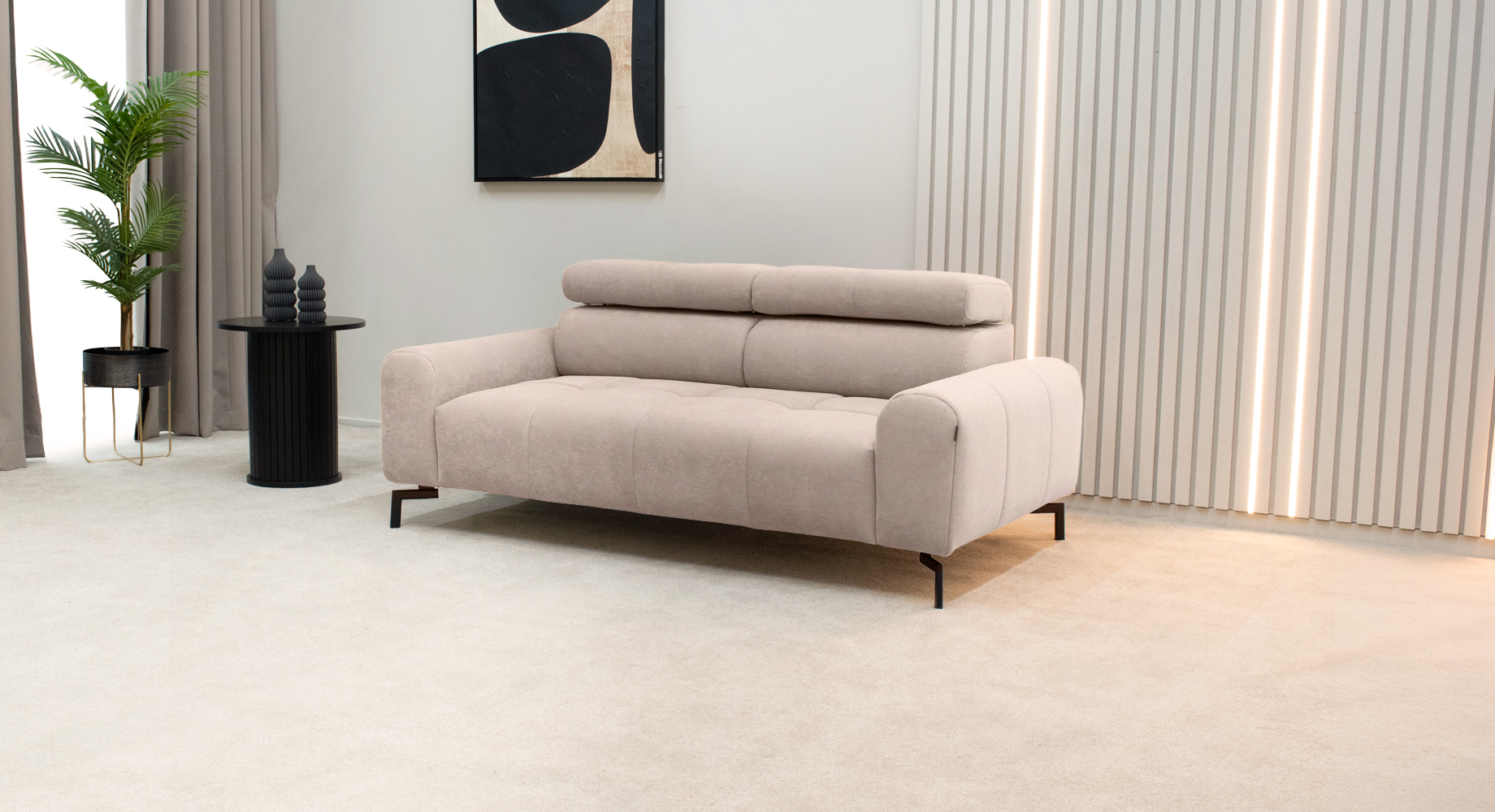 GOLD sofa 1830x1080 2