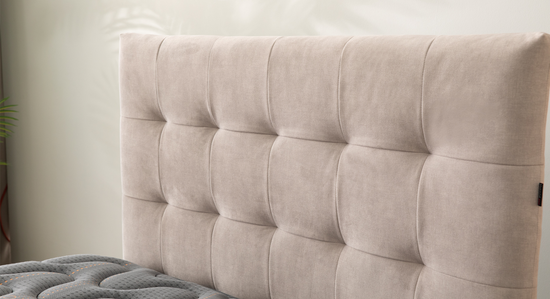 SOLO lova viengulė 2100x1270 7