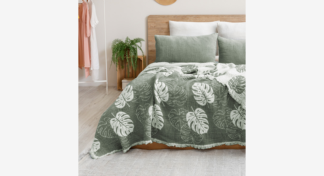 FOREST D lovatiesės komplektas green 2400x2600 1