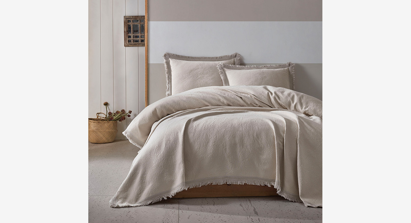 GRACE lovatiesės komplektas smėlinės spalvos 2400x2600 paveiklėlis