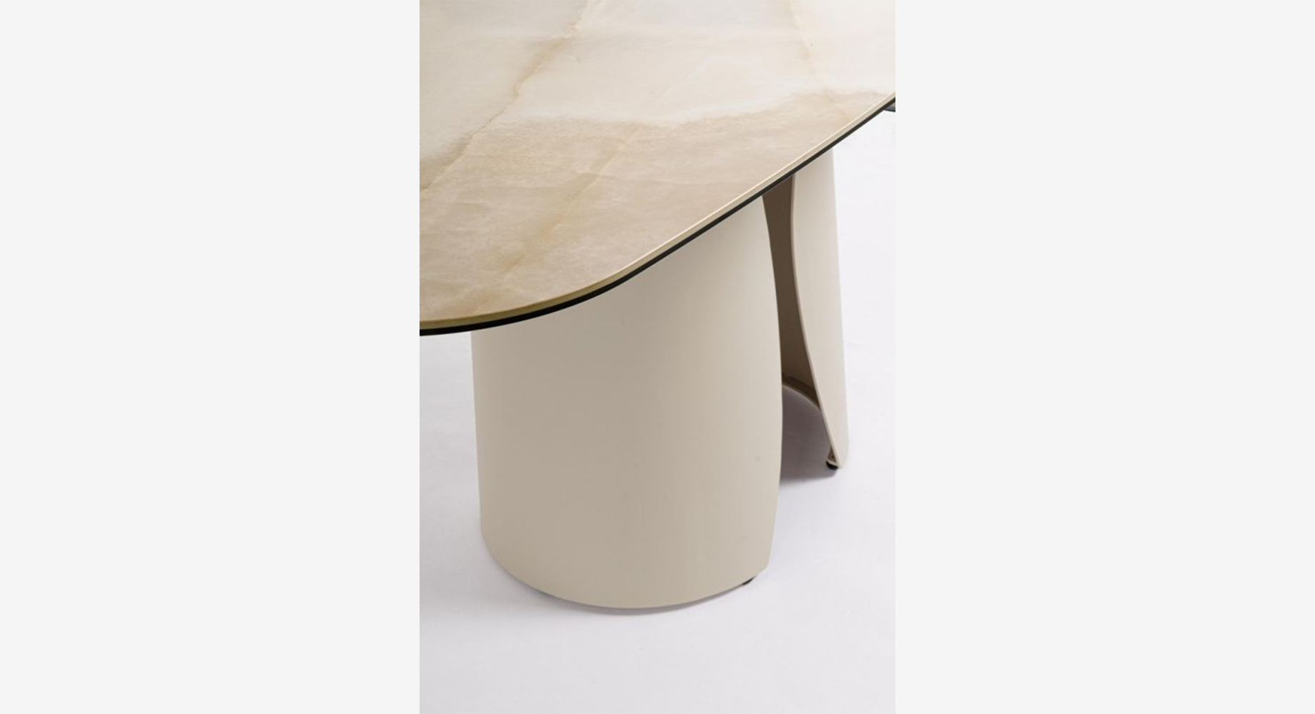 ARDIS valgomojo stalas išskleidžiamas 950x1800 3