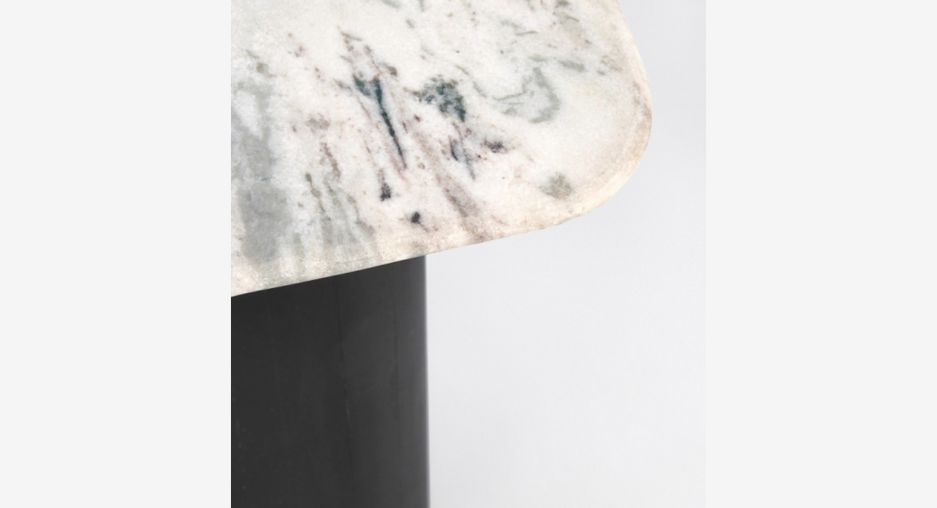 LEANDER staliukas 400x400 2