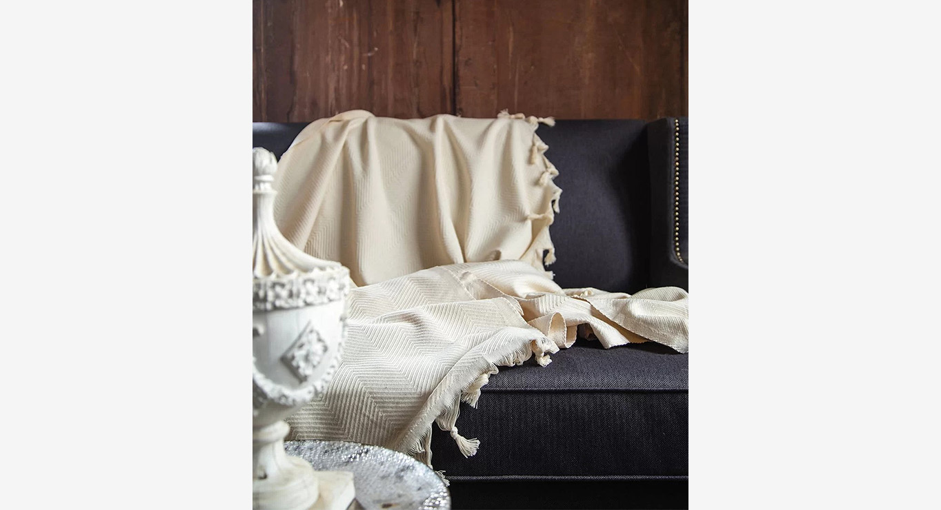 DECON pledas kreminės spalvos 1700x2300 paveiklėlis