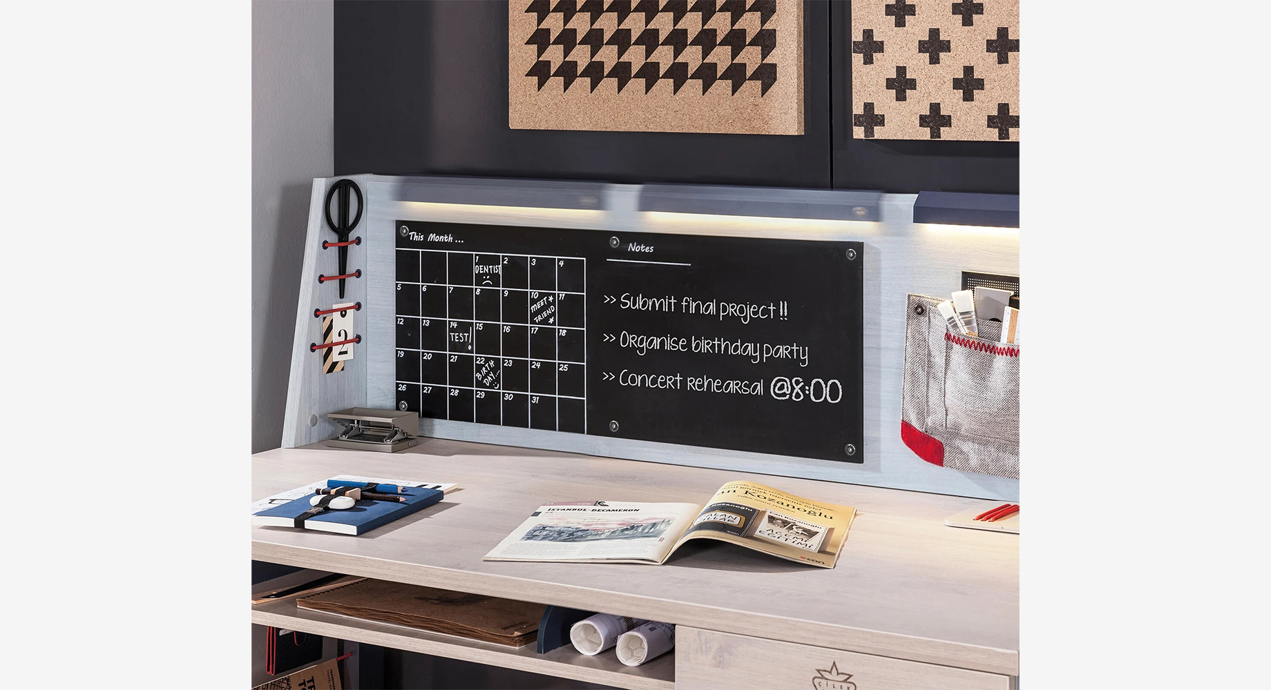 TRIO rašomasis stalas su lentyna 1410x640 3 TRIO rašomasis stalas su lentyna 1410x640 3