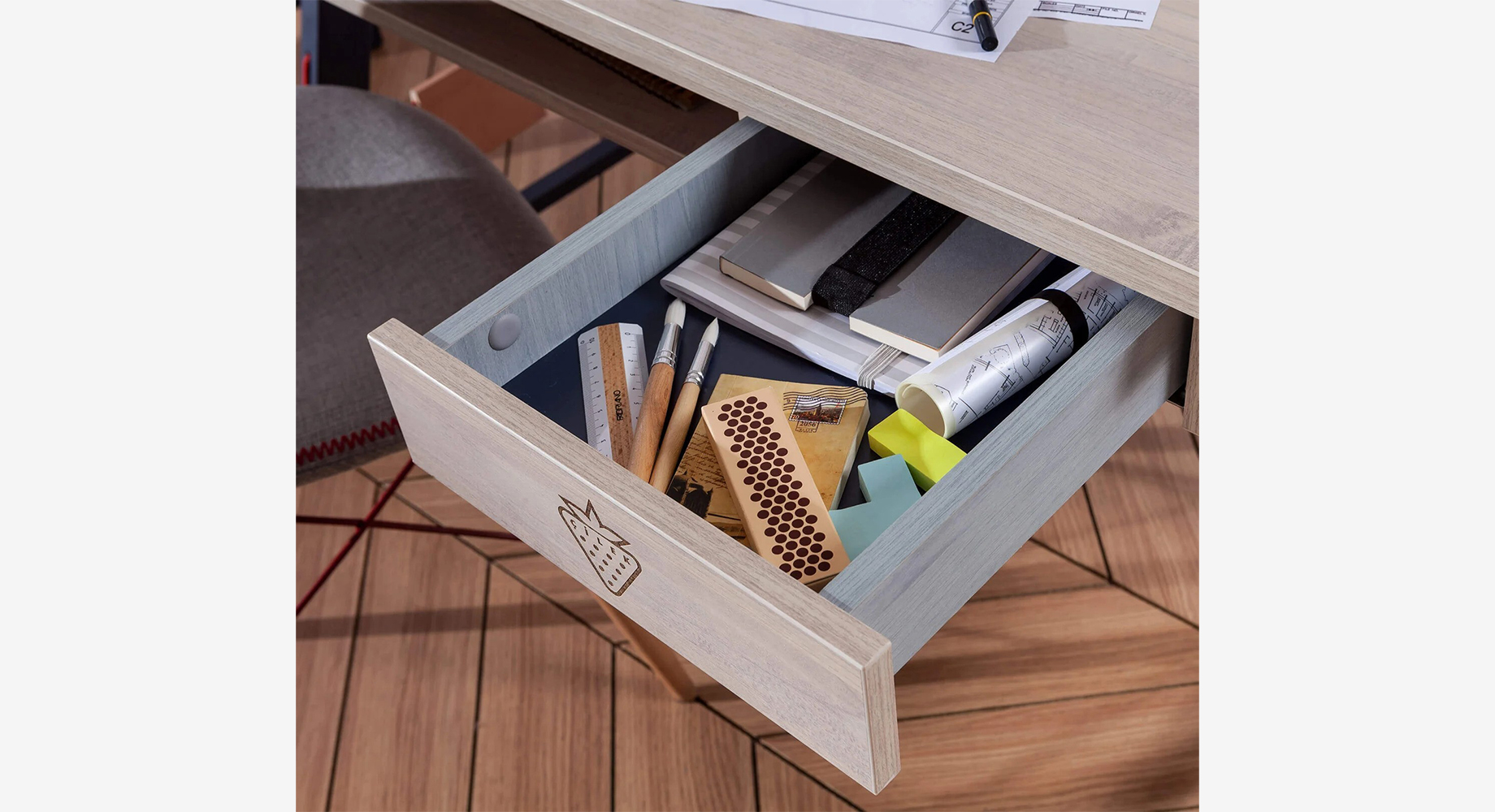 TRIO rašomasis stalas 1140x640 5