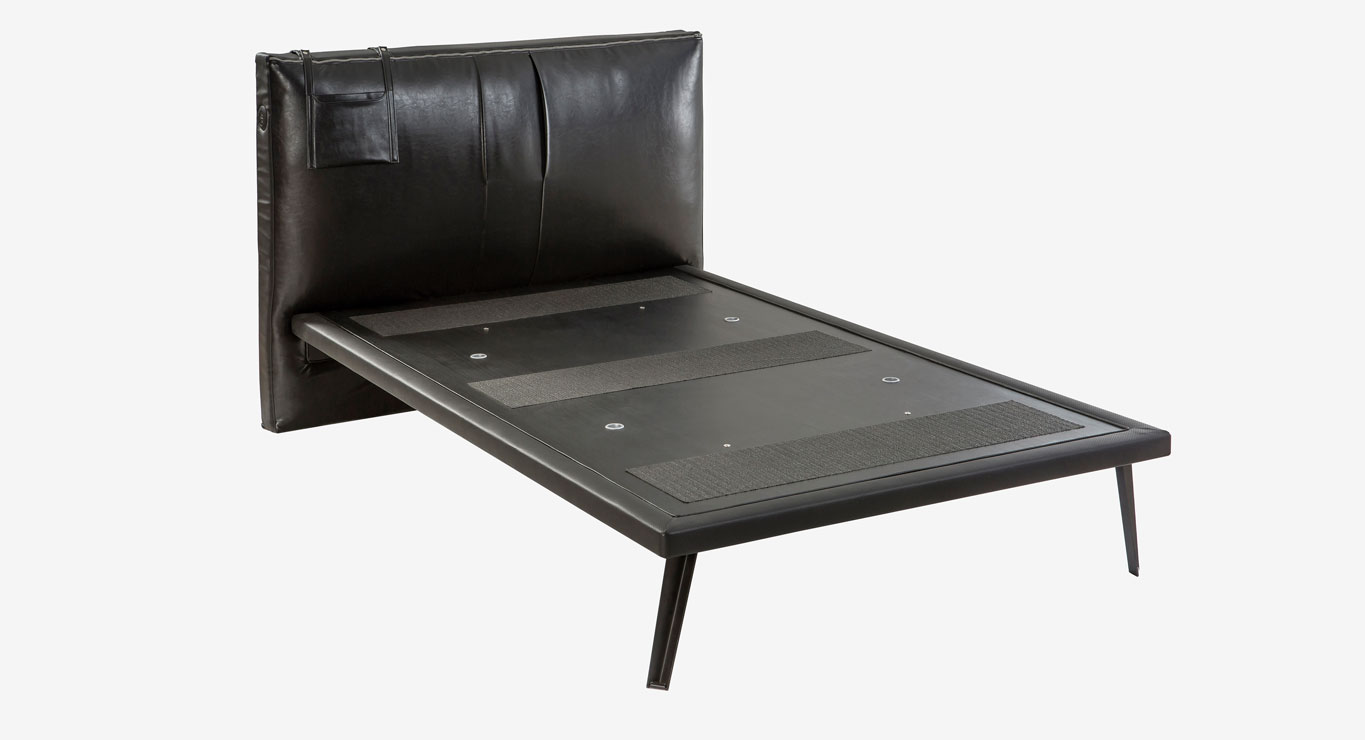 DARK METAL lova 2200x1350 paveiklėlis