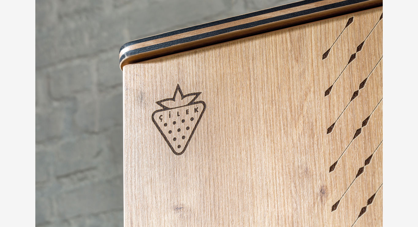 BLACK spinta 3 durų 5