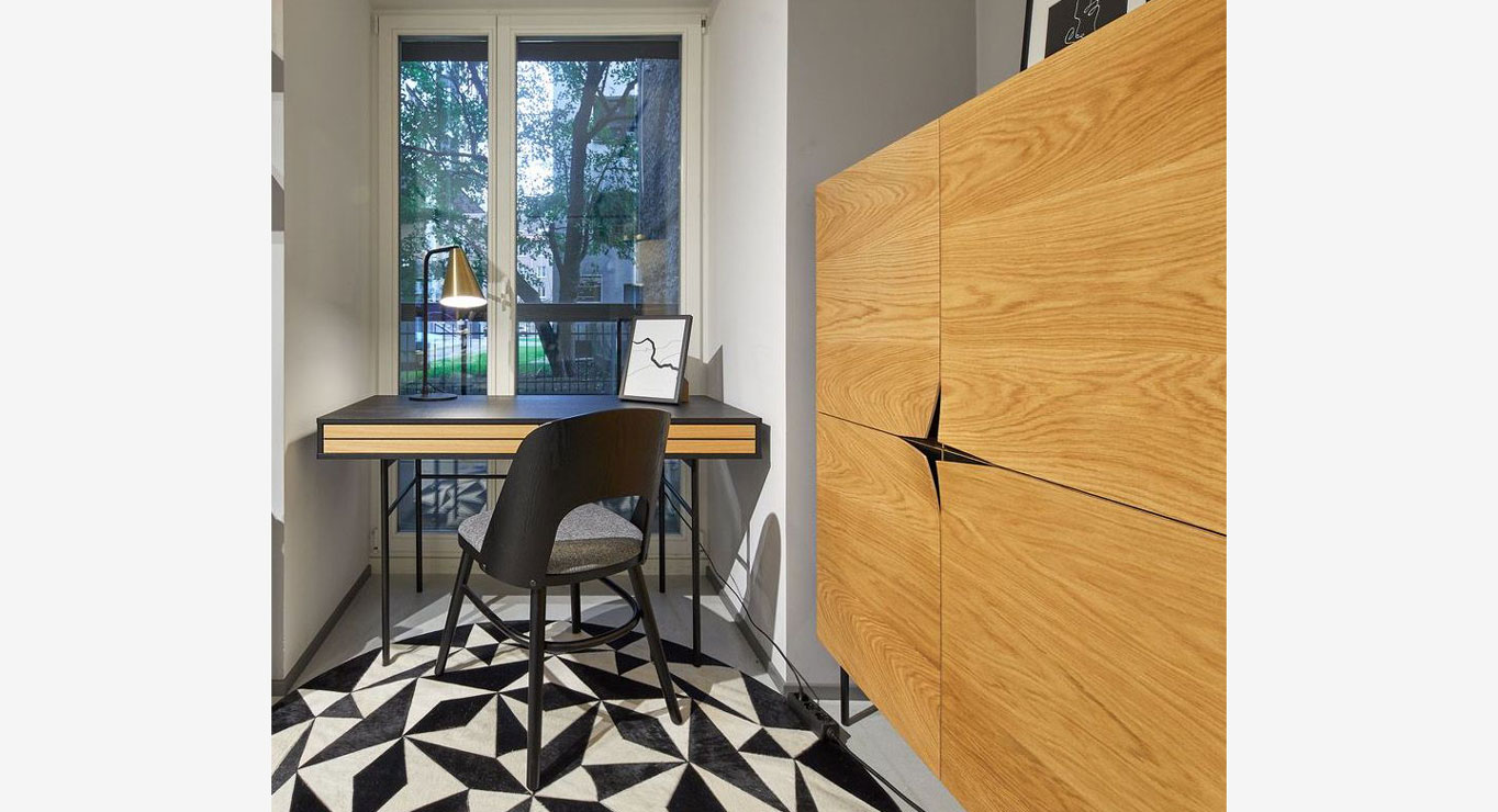 STRIPE rašomasis stalas 1300x600 3