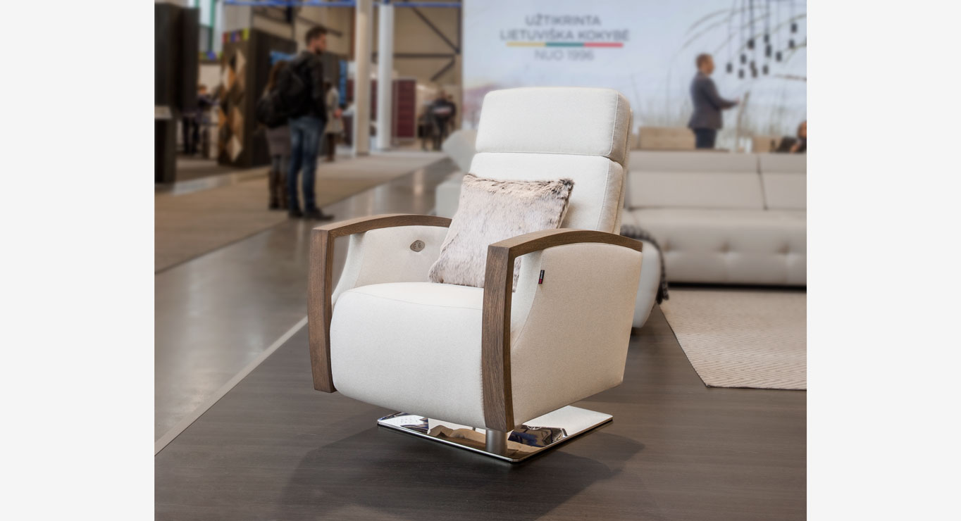 AMBER fotelis su reglaineriu mechaninis 5