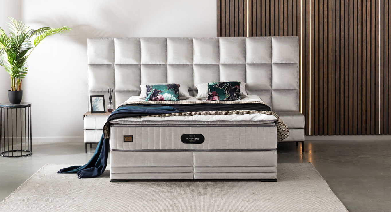 GRAND pufas su dėže 430 4