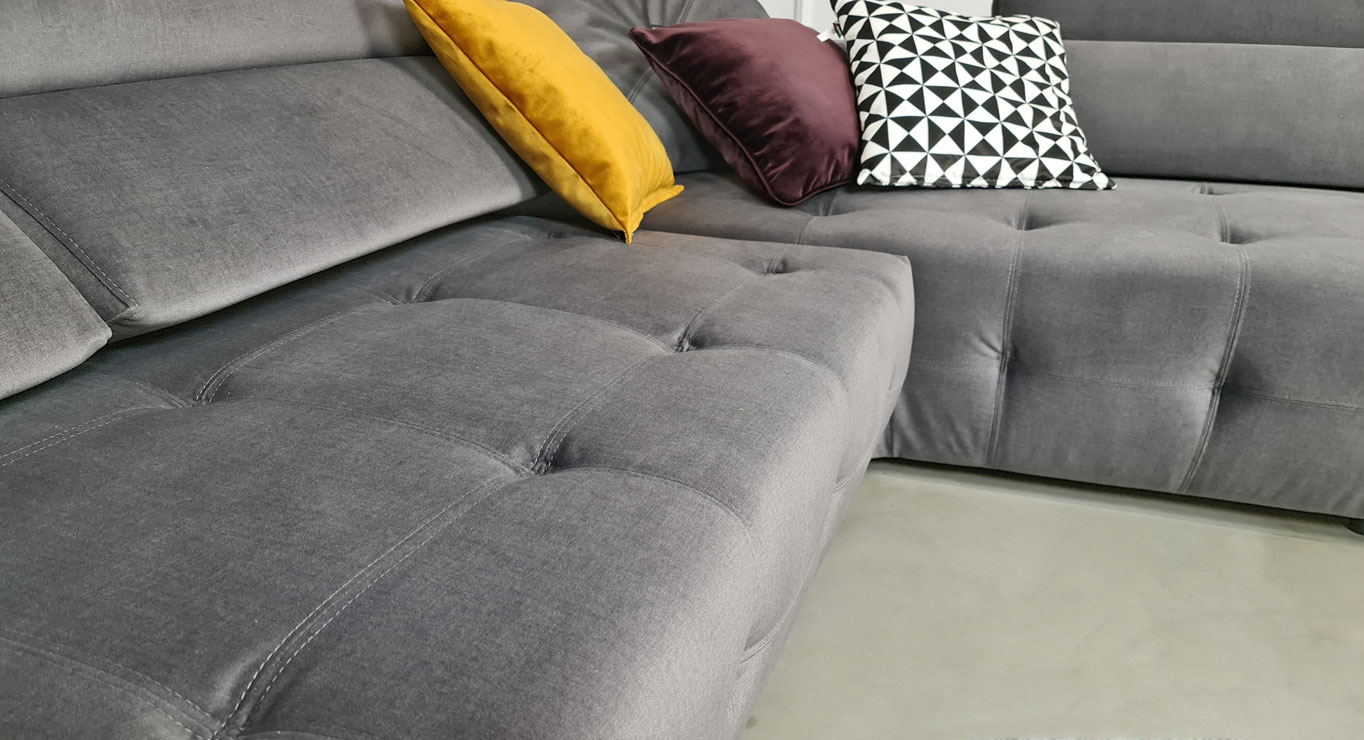 IMPULSE MINI minkštas kampas miegamas Skd 2780x1930 plonu porankiu 10