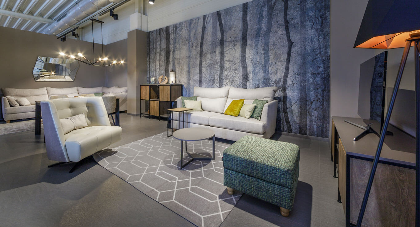 LUKA pufas su dėžė 3