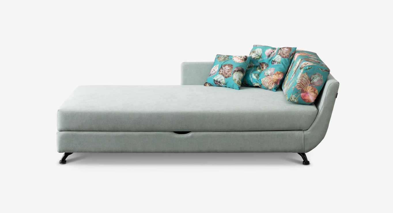 MANGO kušetė ----// 1