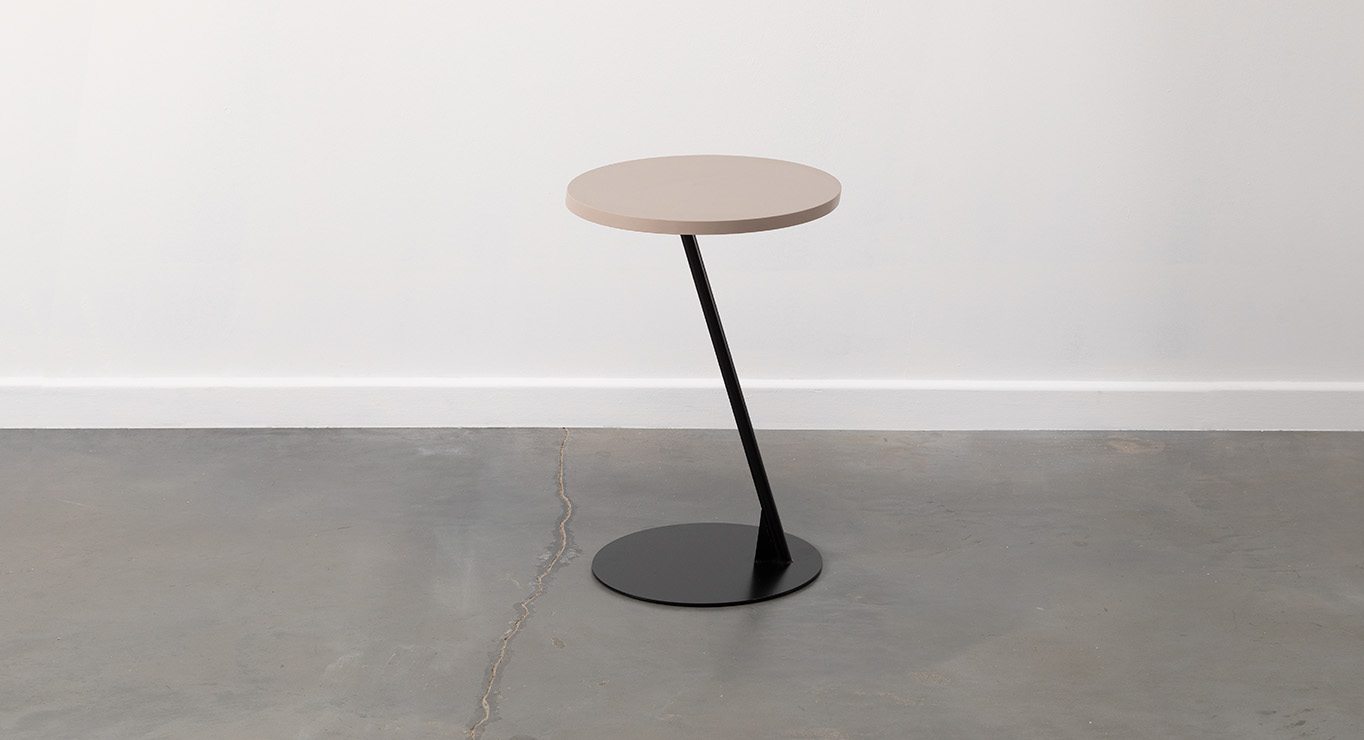 ALFA staliukas 7 ALFA staliukas 7