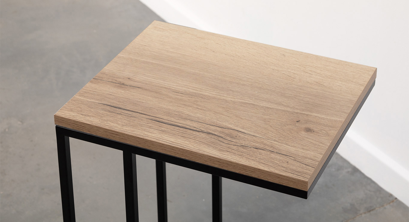 DOMINO staliukas H575 9