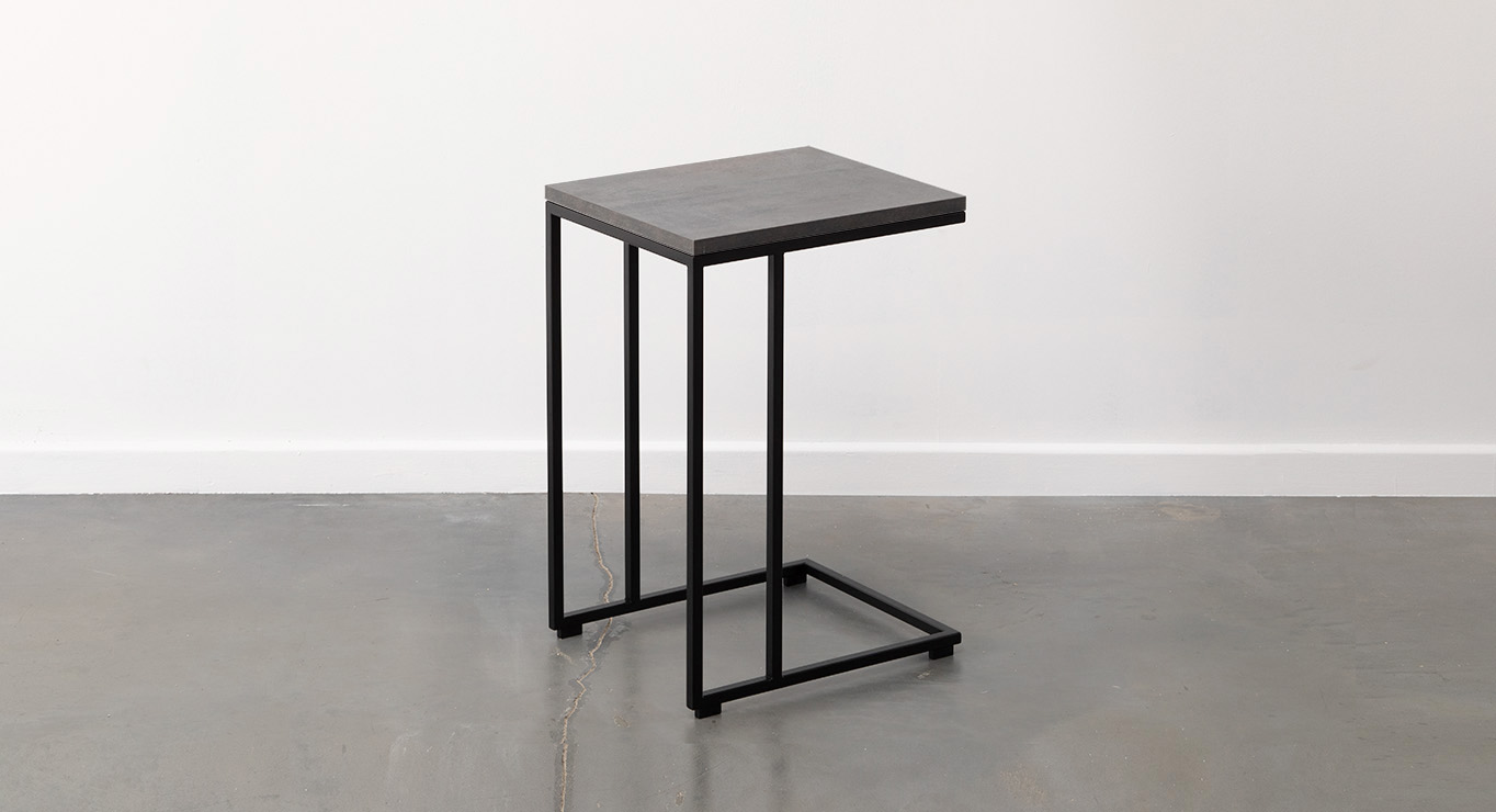 DOMINO staliukas H575 13