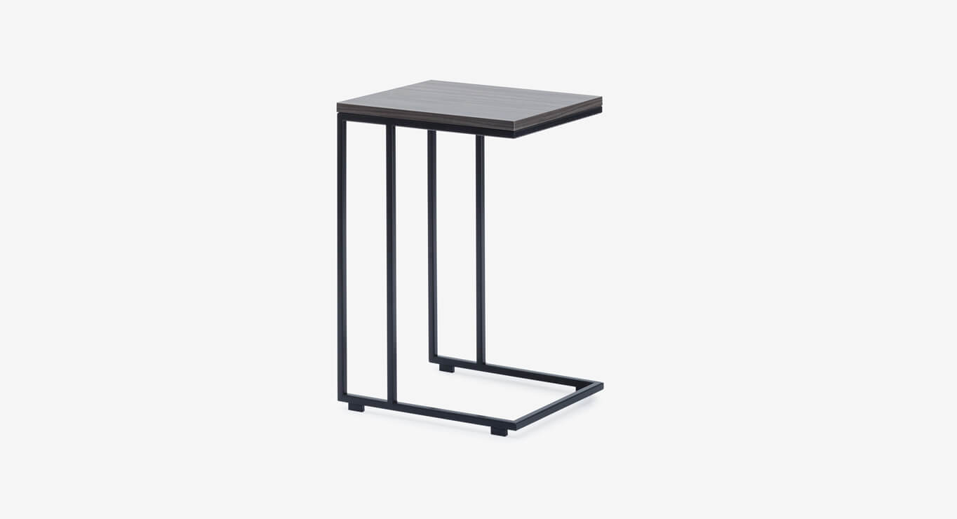 DOMINO staliukas H575 1