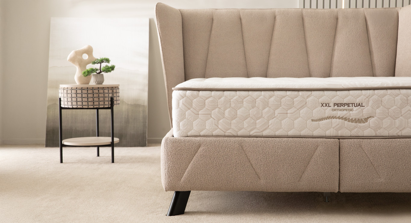 GRAND staliukas su daiktadėže D440 14 GRAND staliukas su daiktadėže D440 14