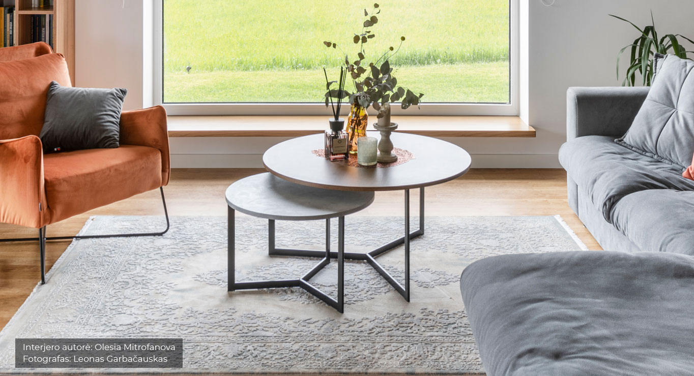 LUNA staliukas D900 3