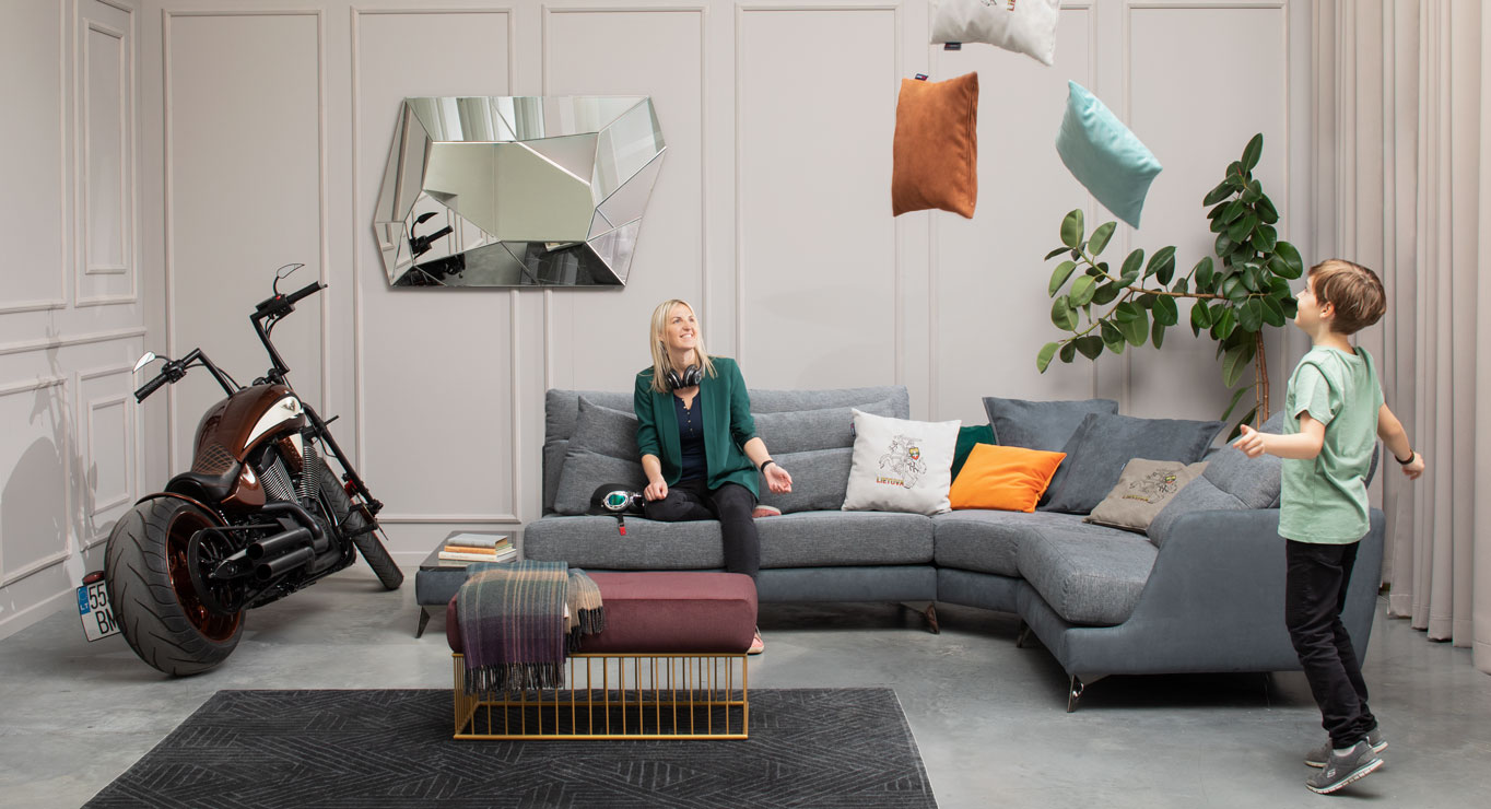 VYTIS MAX minkštas kampas su lentyna nemiegamas L-Skd 4 VYTIS MAX minkštas kampas su lentyna nemiegamas L-Skd 4