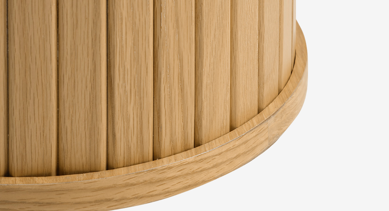 RIVA staliukas D900 3