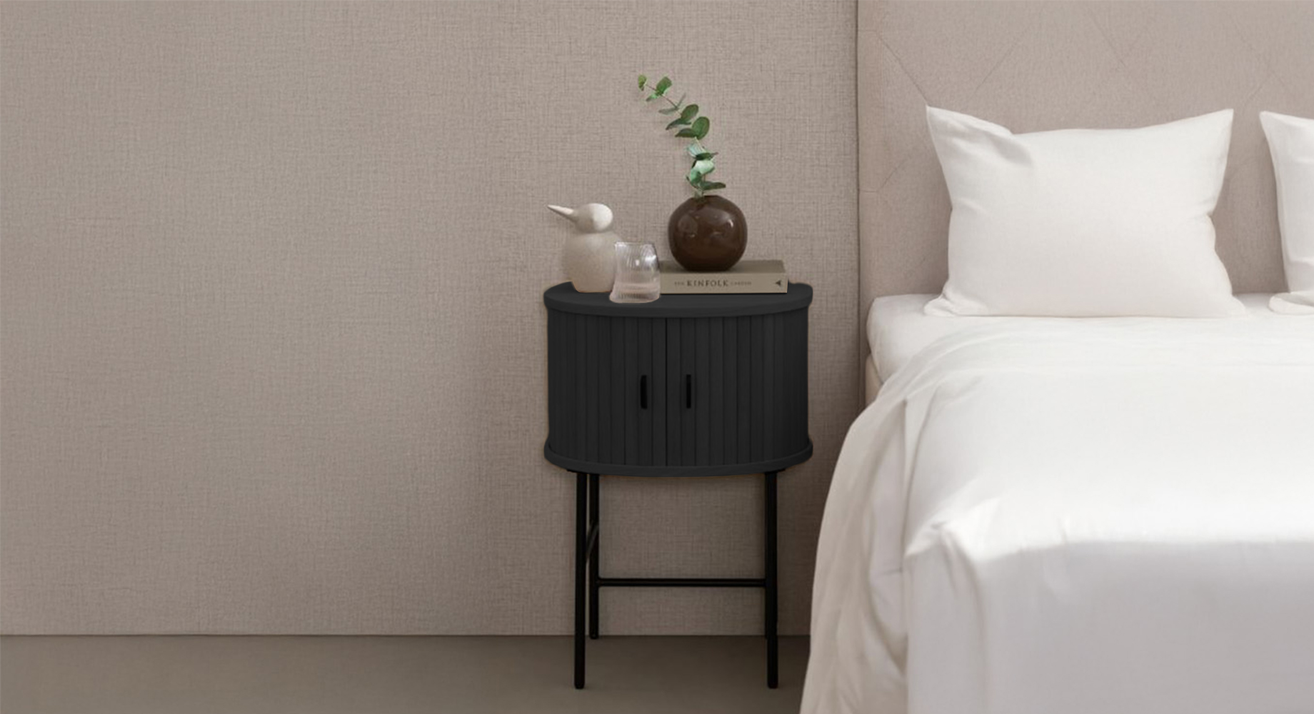 RIVA naktinė spintelė 400x500 2