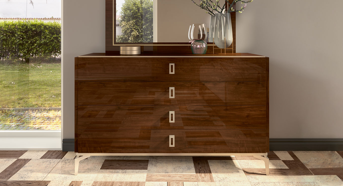 EVA komoda 1520x490 2