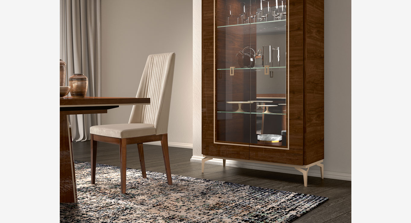 EVA vitrina 1080x430 2